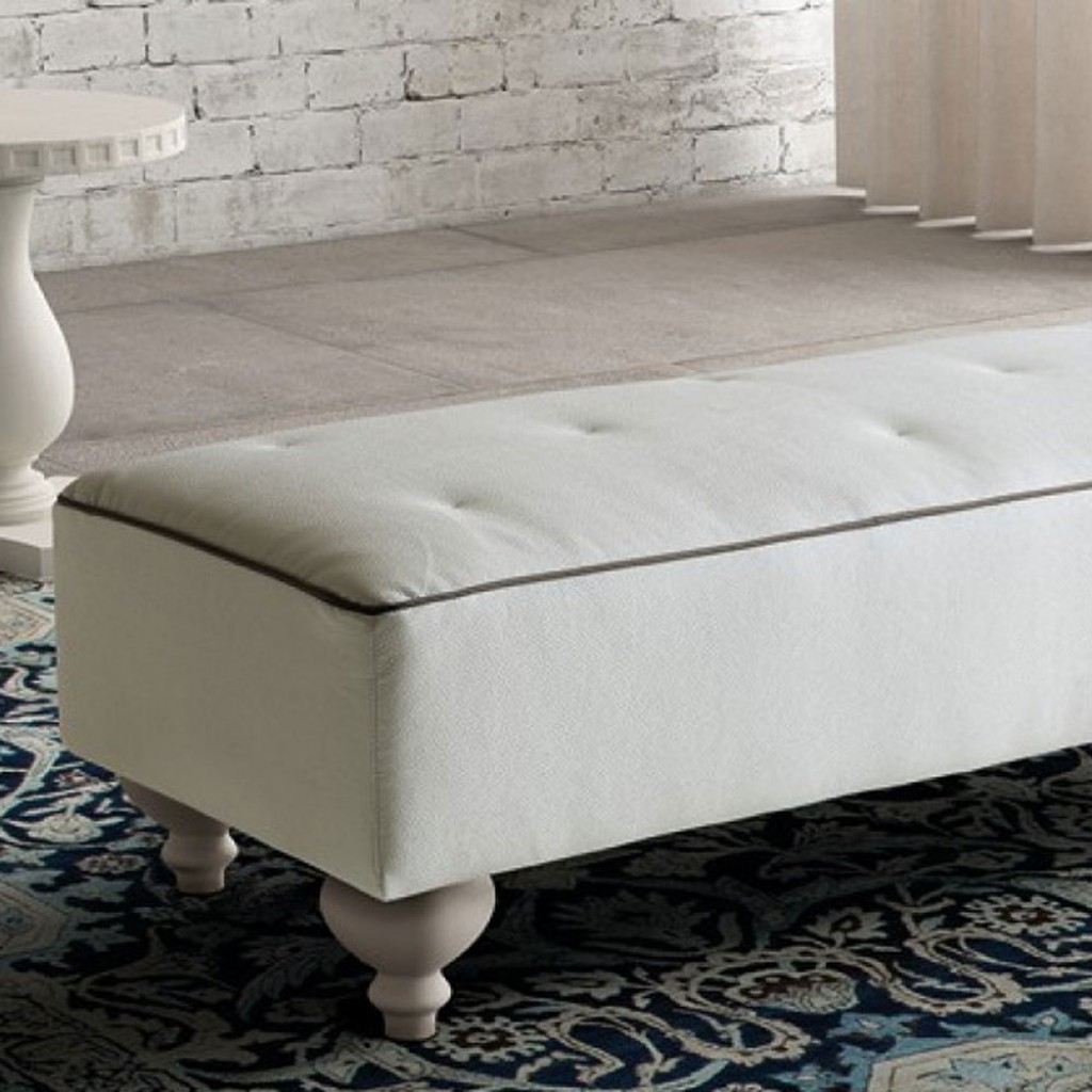 Taburet tapitat cu spatiu de depozitare Le Comfort, Raffello Bench